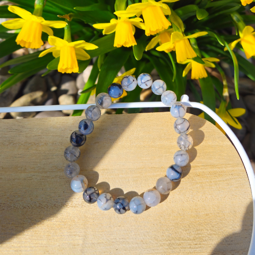Dragon Vein Agate stretch bracelet